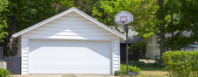 Garage door repair for a Fox Point WI home
