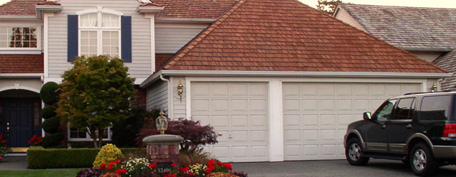 Garage door contractor Wisconsin